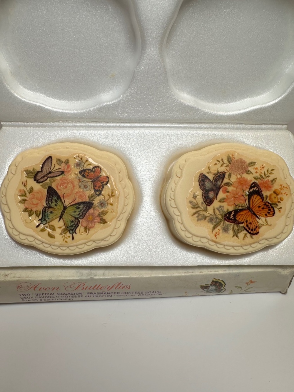 Vintage Avon Butterflies Soap Set Floral Hostess Soaps w/Box